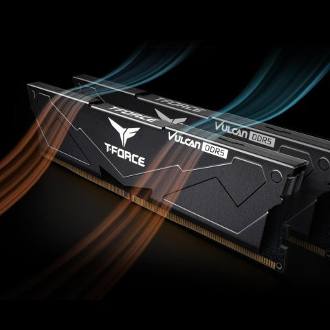 Модуль памяти для компьютера DDR5 32GB (2x16GB) 6000 MHz T-Force Vulcan Black Team (FLBD532G6000HC38JDC01) - Нулевой остаток (Feed) - Нулевой остаток (Feed)