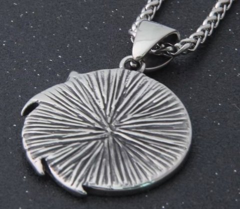 Кулон Геральта медальйон 3D Відьмак (The Witcher Geralt) з нержавіючої сталі із серіалу -   -  