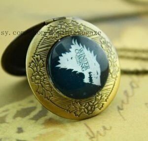 Медальйон Game of Thrones Stark Wolf # 2 (White) -   -  