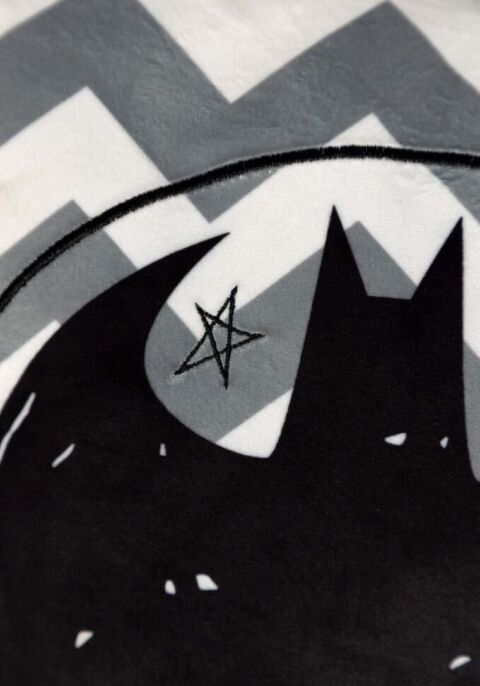 Подушка DC COMICS Batman Logo Black Pom Pom Pillow 40 см. -   -  