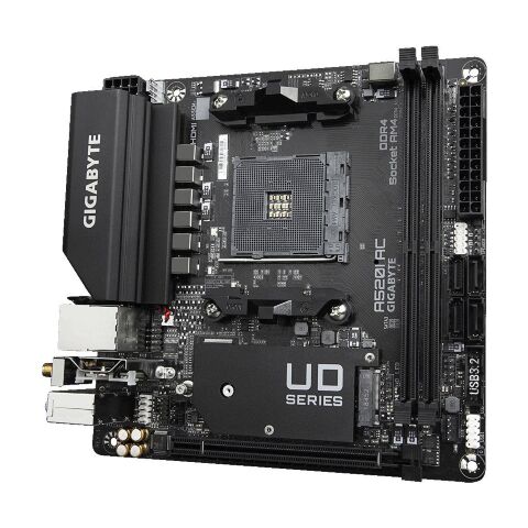 Материнская плата GIGABYTE A520I AC - Нулевой остаток (Feed)  - Нулевой остаток (Feed) 