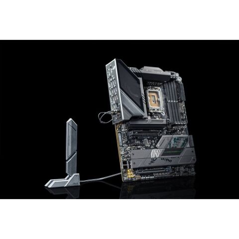 Материнская плата ASUS ROG STRIX Z890-F GAMING WIFI - Нулевой остаток (Feed) - Нулевой остаток (Feed)