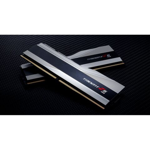 Модуль памяти для компьютера DDR5 32GB (2x16GB) 6000 MHz Trident Z5 RGB Silver G.Skill (F5-6000J3636F16GX2-TZ5RS) - Нулевой остаток (Feed)  - Нулевой остаток (Feed) 